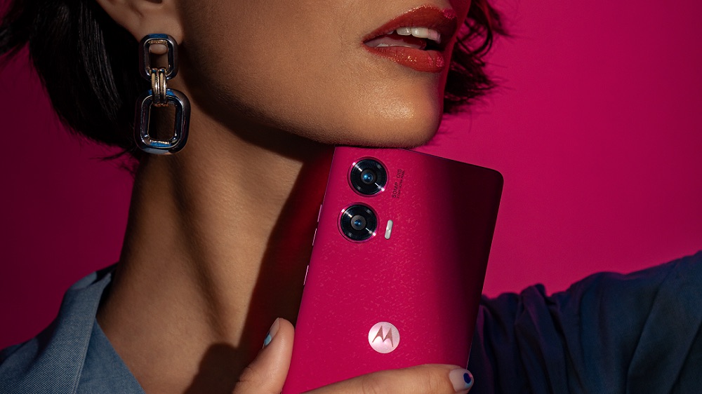 motorola edge 50 系列發表：純素皮革、IP68、50MP 主鏡頭 【Motorola新聞照片8】Motorola設計美學延續　motorola edge 50系列以優異性能陪伴消費者水陸隨行
